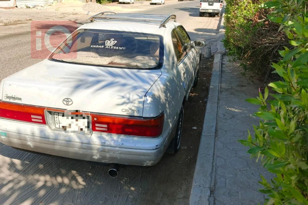 تويوتا كراون